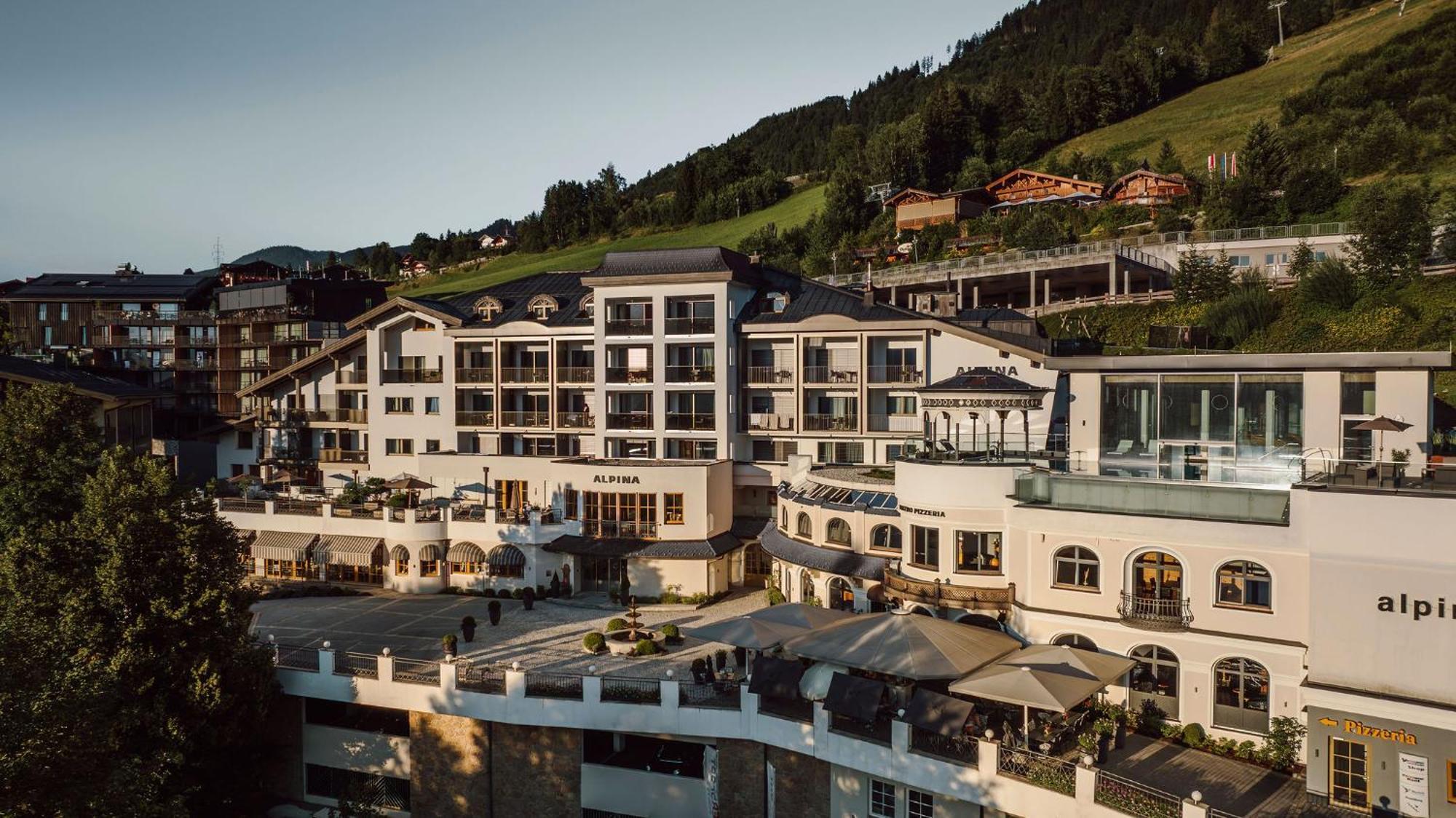 Hotel Alpina Alpendorf à Sankt Johann im Pongau Extérieur photo