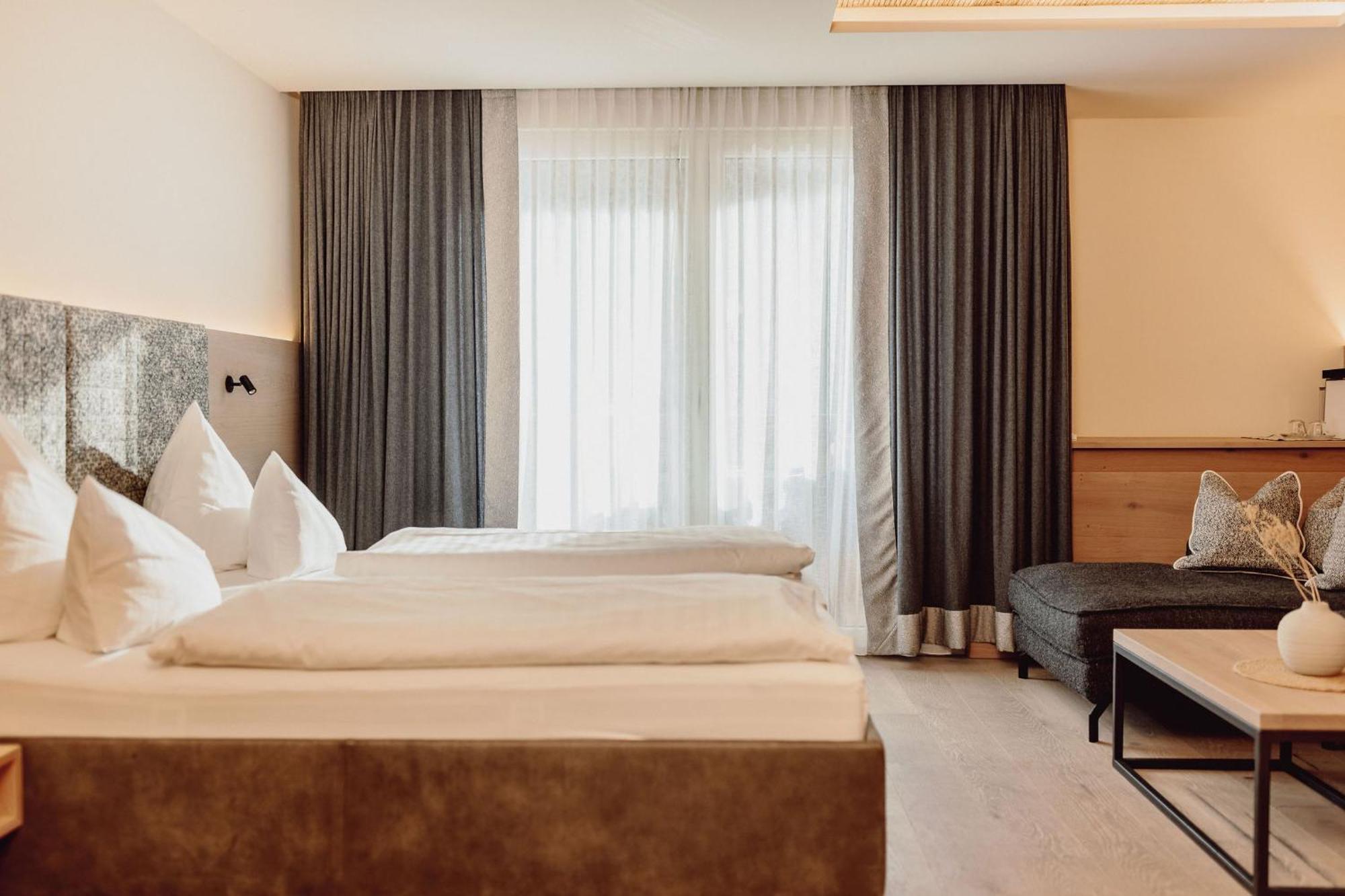 Hotel Alpina Alpendorf à Sankt Johann im Pongau Extérieur photo